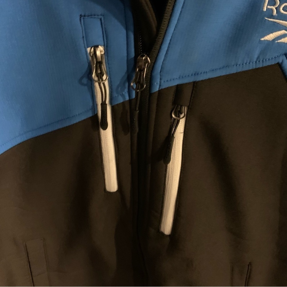 Kids Reebok Coat - Picture 2 of 6